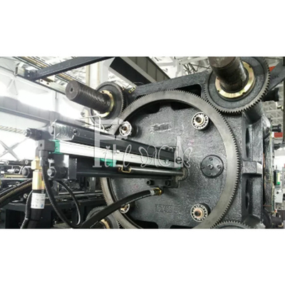 2600KN οριζόντια πλαστική μηχανή σχηματοποίησης εγχύσεων προσχηματισμών για σερβο κάδων της PET Drive προμηθευτής