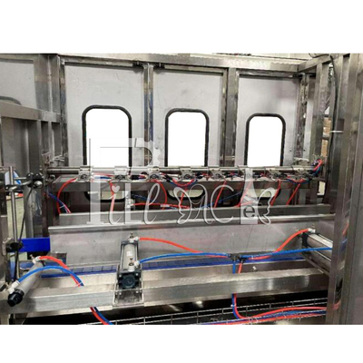 3 σε 1 Monoblock πλαστικό μπουκάλι μηχανών 900BPH 10L κάλυψης πλήρωσης μεταλλικού νερού ξεπλένοντας προμηθευτής