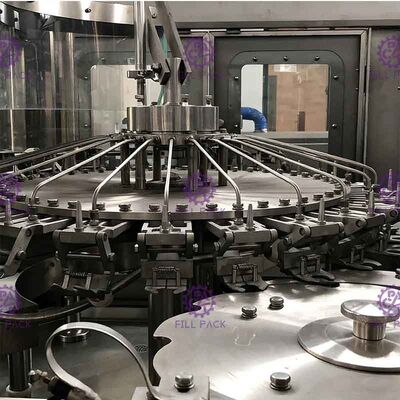 2L εμφιαλώνοντας μηχανή 3 μεταλλικού νερού σε 1 Monoblock PET που πίνει τη γεμίζοντας γραμμή 4000BPH προμηθευτής