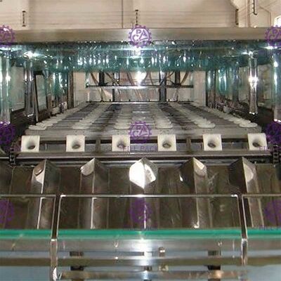 Ηλεκτρική μηχανή πλήρωσης γαλονιού 1500BPH με τον ανυψωτή ΚΑΠ προμηθευτής