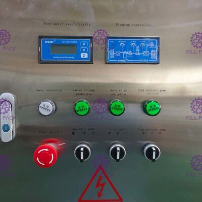 Πόσιμο νερό 2000 εγκαταστάσεις LPH RO με το UV αποστειρωτή προμηθευτής