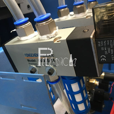 φυσώντας μηχανή μπουκαλιών γαλονιού 120BPH 2400*800*1600mm 18.9L προμηθευτής