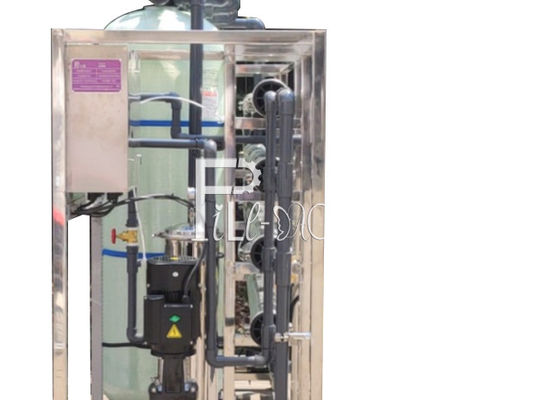Πόσιμο νερό 2000 εγκαταστάσεις LPH RO με το UV αποστειρωτή προμηθευτής