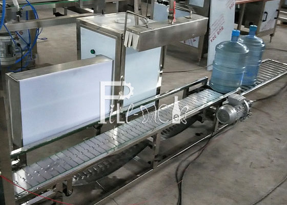 η μηχανή πλήρωσης γαλονιού 270×490mm με την ετικέτα συρρικνώνεται τη σήραγγα προμηθευτής