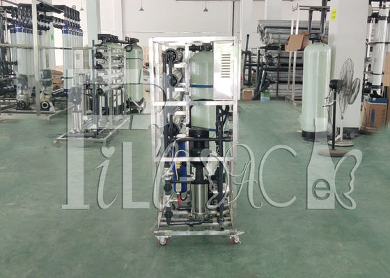 2000LPH εργοστάσιο επεξεργασίας νερού πόσιμου νερού RO με τη μεμβράνη 4040 για το εργοστάσιο νερού προμηθευτής
