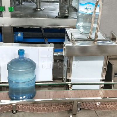 120bph 3/5 γαλόνι/εμφιαλώνοντας μηχανή νερού 20l με την αυτόματη συσκευή φόρτωσης κάδων προμηθευτής