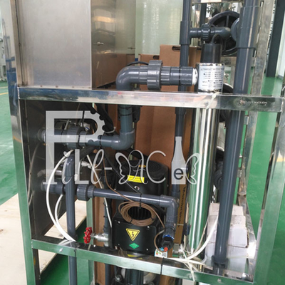 Μηχανή φίλτρων κατεργασίας ύδατος 500LPH RO με τη μεμβράνη 4040 προμηθευτής