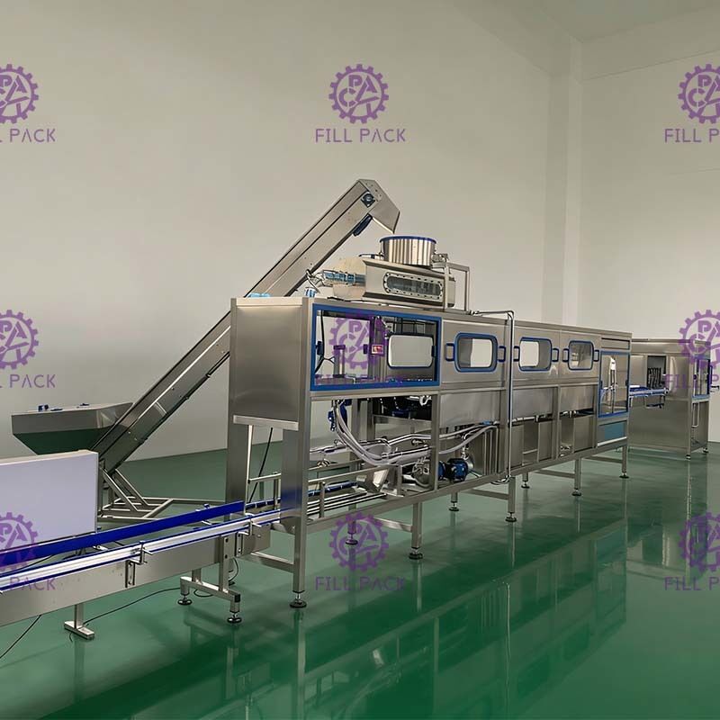 η μηχανή πλήρωσης γαλονιού 270×490mm με την ετικέτα συρρικνώνεται τη σήραγγα προμηθευτής